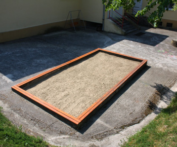 MŠ - Galéria / Materská škola v minulosti - r. 2012 - foto